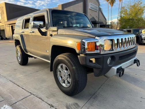 2008 Hummer H3 Base