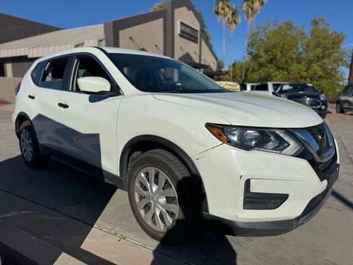 2018 Nissan Rogue S