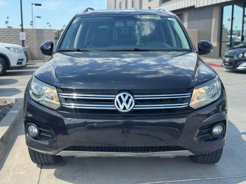 2014 Volkswagen Tiguan 2.0T SE 4MOTION