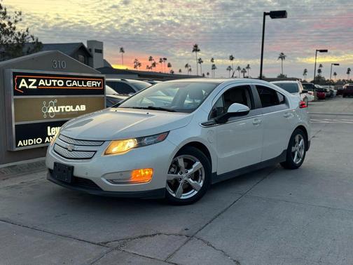 2011 Chevrolet Volt Base