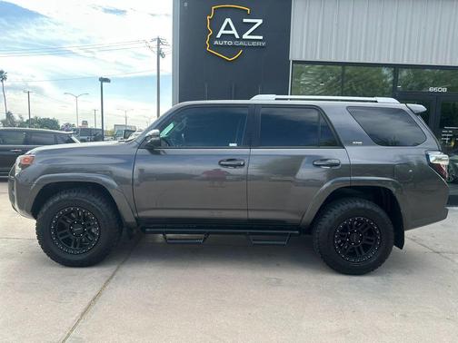 Magnetic Gray Metallic 2018 Toyota 4Runner SR5 Sport Utility 4D