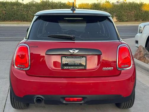 2017 MINI Hardtop Cooper