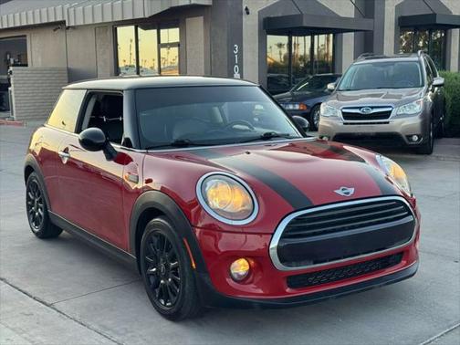 2017 MINI Hardtop Cooper