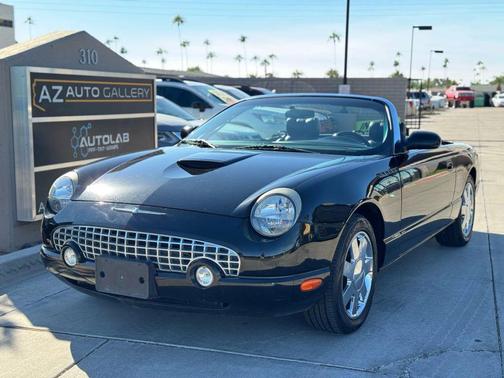 2002 Ford Thunderbird Base