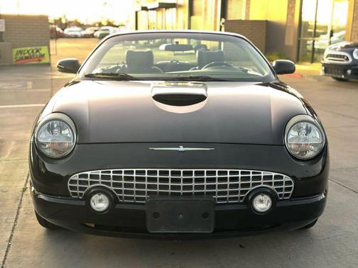 2002 Ford Thunderbird Base