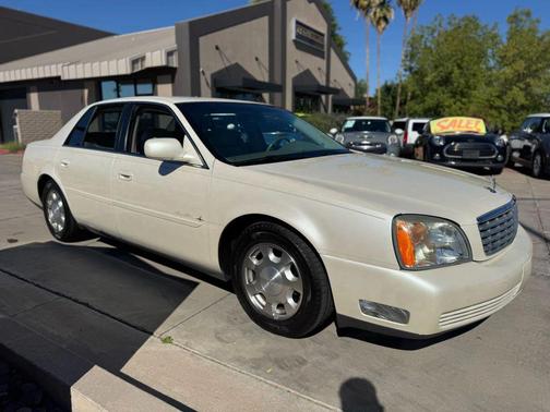 2001 Cadillac DeVille Base