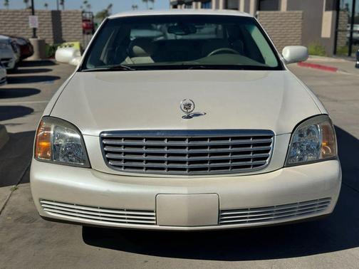 2001 Cadillac DeVille Base