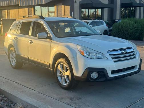 2014 Subaru Outback 2.5i Premium