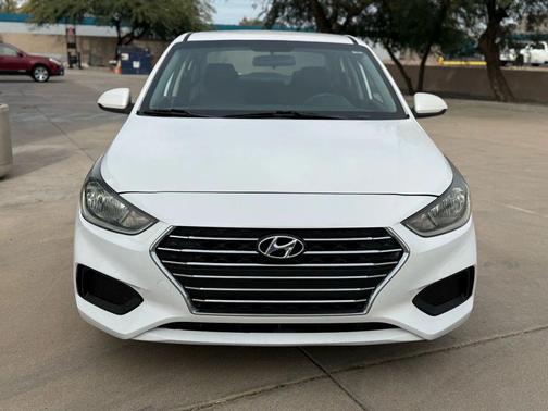 2019 Hyundai Accent SE