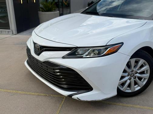 Super White 2019 Toyota Camry LE