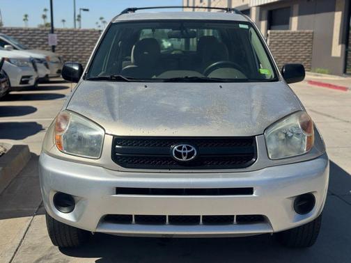 2005 Toyota RAV4 Base