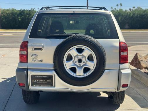 2005 Toyota RAV4 Base