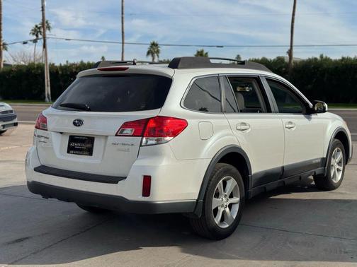 2013 Subaru Outback 2.5i Limited