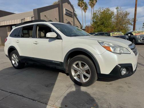 2013 Subaru Outback 2.5i Limited