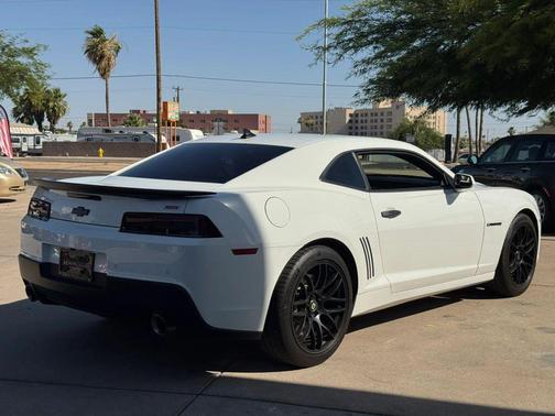Summit White 2015 Chevrolet Camaro 2SS