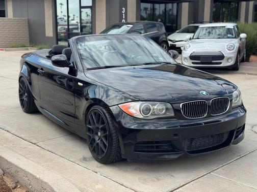 2011 BMW 135 135i Convertible 2D