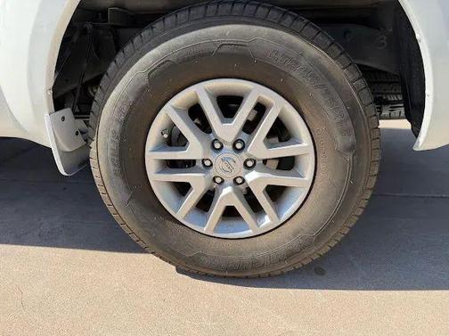 2017 Nissan Frontier SV