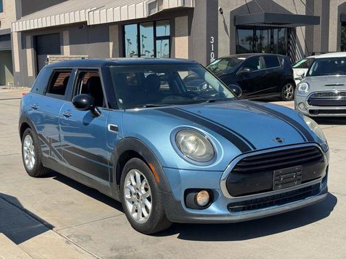 2017 MINI Clubman Cooper