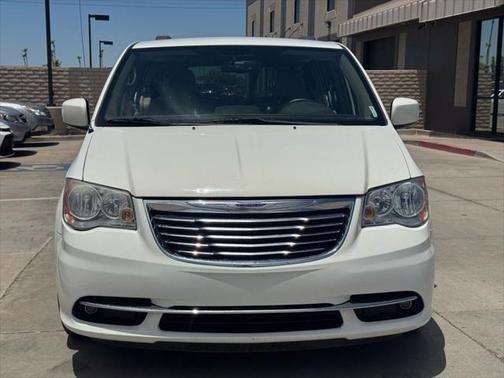 2011 Chrysler Town & Country Touring