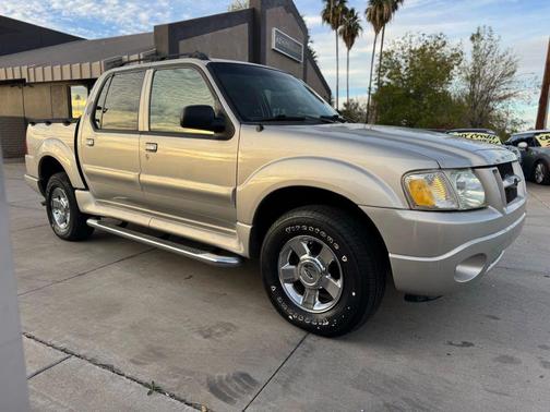 2004 Ford Explorer Sport Trac Adrenalin