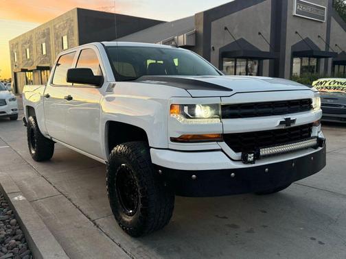 2018 Chevrolet Silverado 1500 Custom