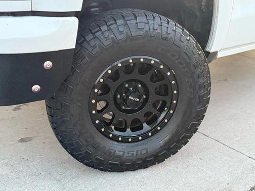 2018 Chevrolet Silverado 1500 Custom