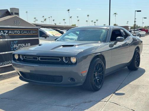 2018 Dodge Challenger SXT