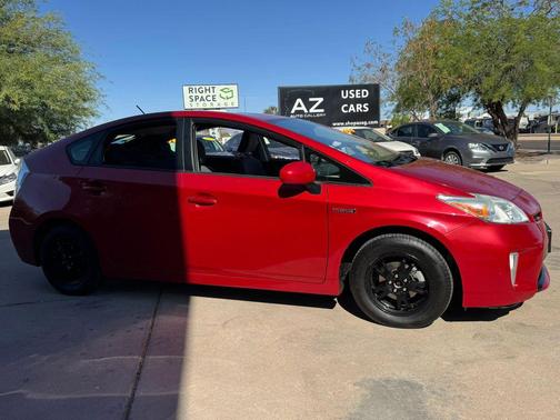 Red 2013 Toyota Prius Two