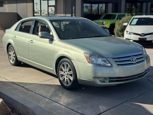 2005 Toyota Avalon Limited