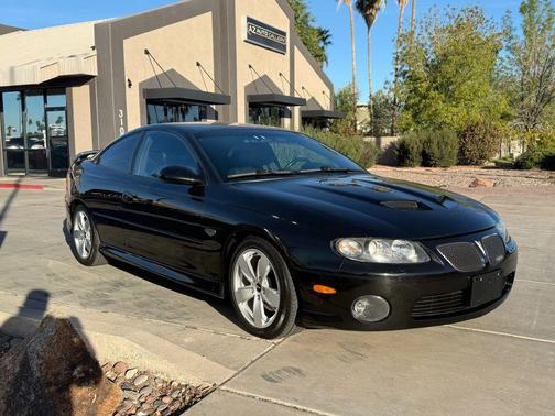 2006 Pontiac GTO Coupe 2D