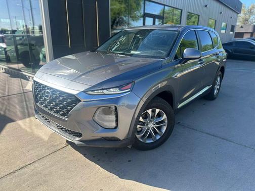 2019 Hyundai SANTA FE SE 2.4