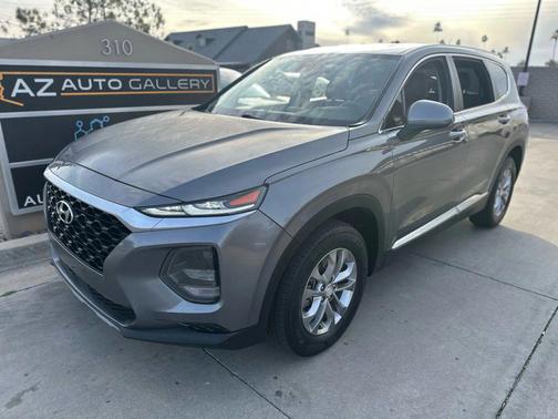 2019 Hyundai SANTA FE SE 2.4