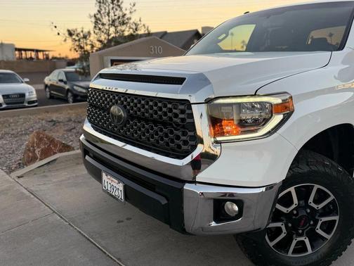 2014 Toyota Tundra SR5