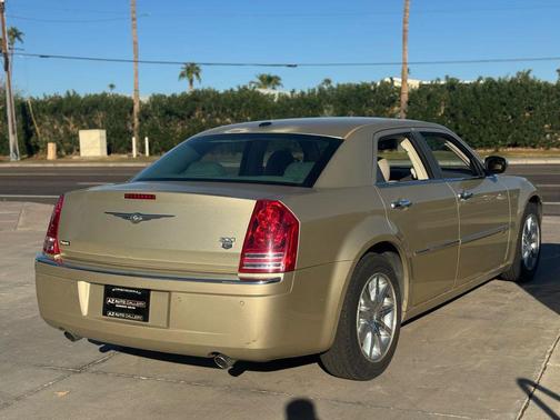 2010 Chrysler 300C Hemi