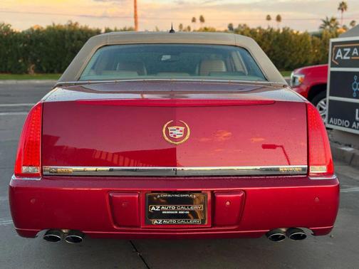 2006 Cadillac DTS Base