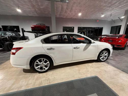 2012 Nissan Maxima SV