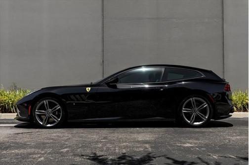 2018 Ferrari GTC4Lusso V12