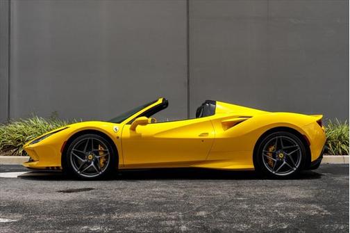 2022 Ferrari F8 Spider Base