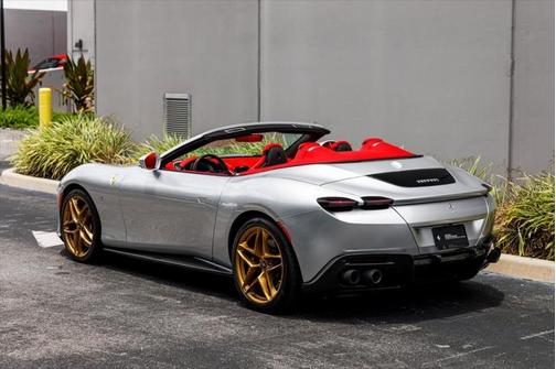 2024 Ferrari Roma Spider