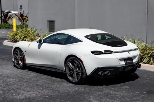 2022 Ferrari Roma