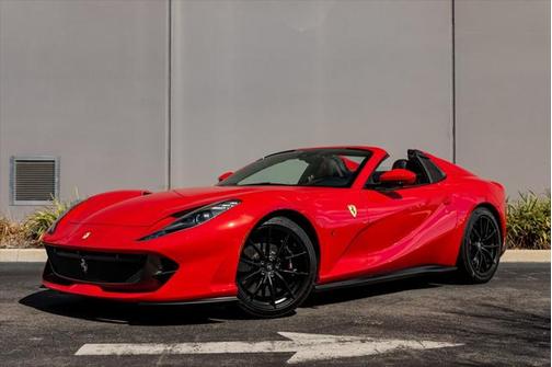 2021 Ferrari 812 GTS Base