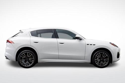 2025 Maserati Grecale 