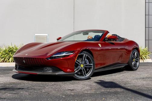 2025 Ferrari Roma Spider Base