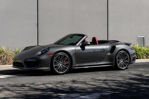 2017 Porsche 911 Turbo