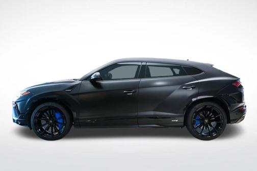 Black 2024 Lamborghini Urus S