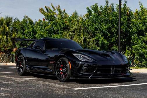 Venom Black Clearcoat 2017 Dodge Viper GTC