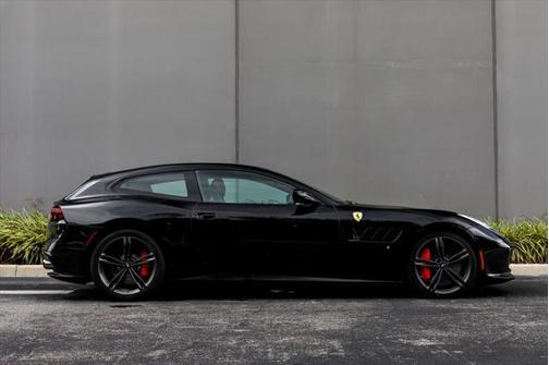 2018 Ferrari GTC4Lusso V12