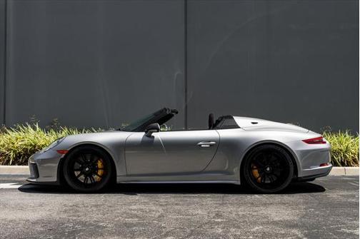 2019 Porsche 911 Speedster