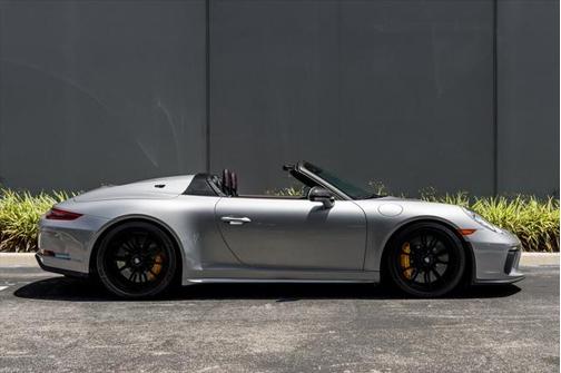 2019 Porsche 911 Speedster