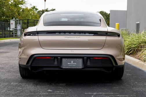 2021 Porsche Taycan 4S